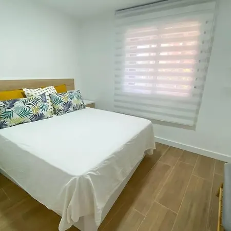 Moderno Apartamento Centrico Con Piscina 베니돔